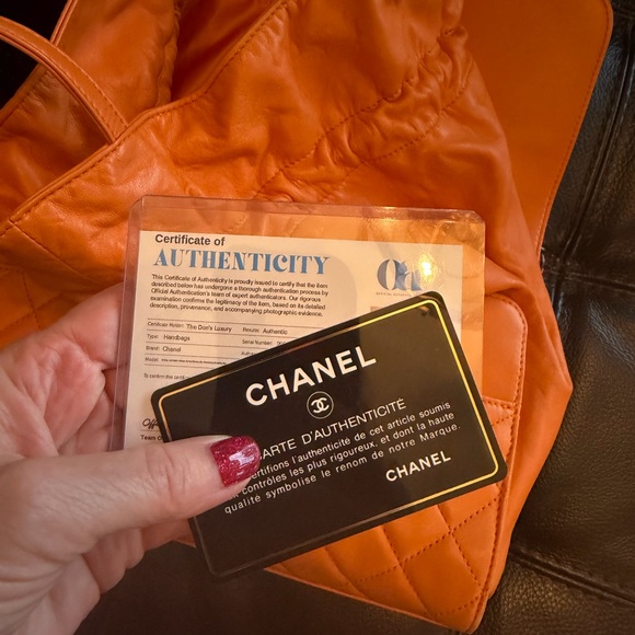 Orange Quilted Convertible Shoulder Bag - Picture 11 of 15